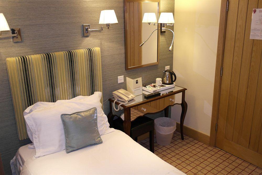 Newcastle Jesmond Hotel Экстерьер фото